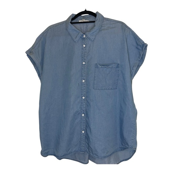 Workshop Republic Women's Chambray Blue Button Down Shirt - Picture 1 of 5